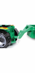 Lena Traktor se lžící a přívěsem