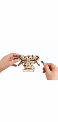Ugears 3D dřevěné mechanické puzzle Motor V8