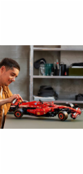 LEGO 42207 Technic Ferrari SF-24 Závodní auto F1, Stavebnice