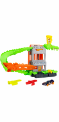 Mattel HW Krokodýl - Útok na pizzerii - Sada JHL93