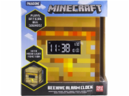 7596015